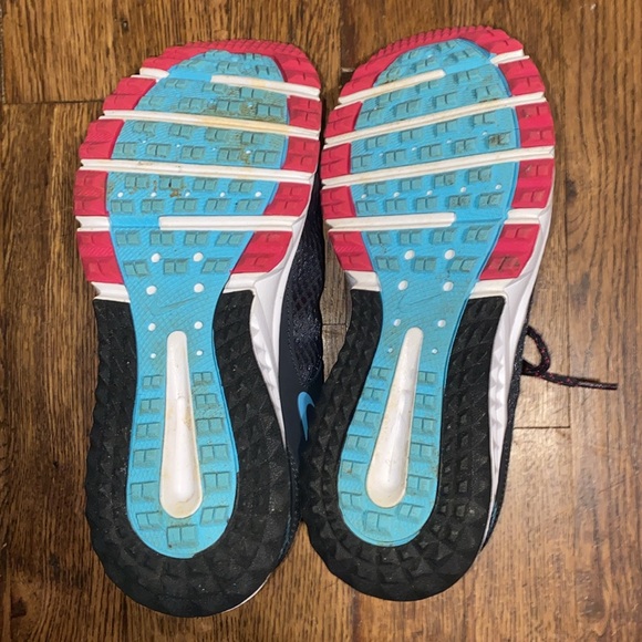 Nike Wild Trail Gray Pink/Blue running sneaker size 8 women’s - Picture 3 of 5